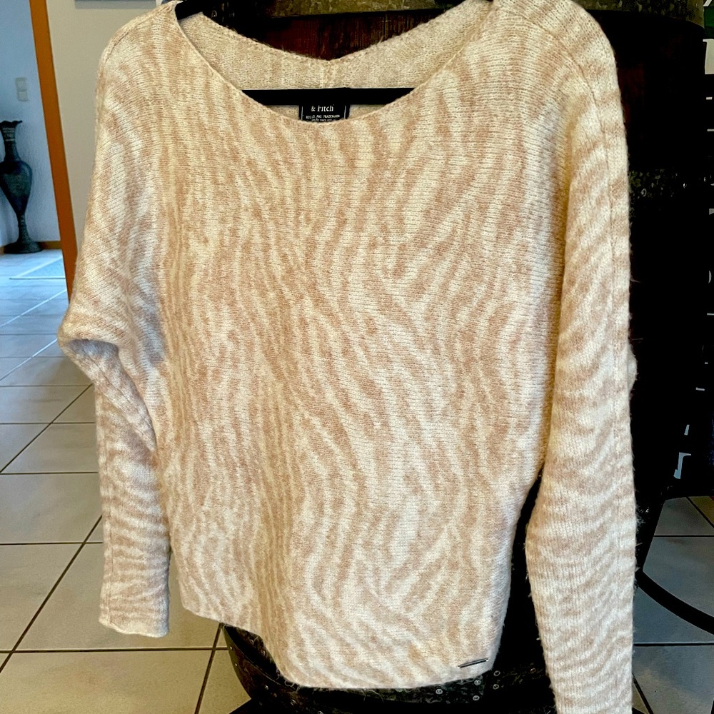 Abercrombie Fitch Sweater Size Small